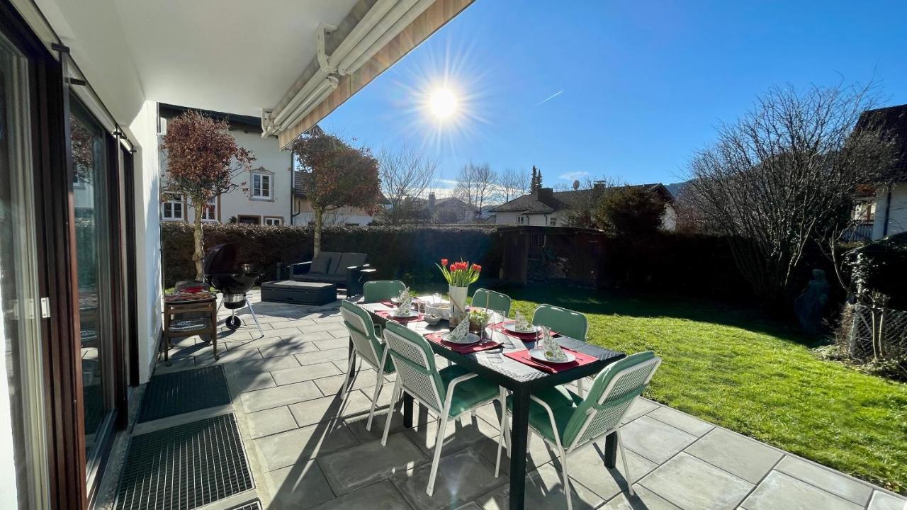 Large Holiday Apartment With Sauna, Terrace, Garden And Open Fireplace Lenggries Bagian luar foto