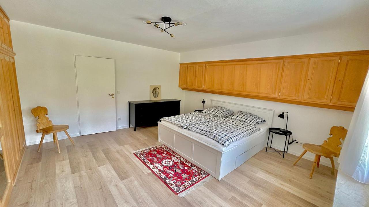 Large Holiday Apartment With Sauna, Terrace, Garden And Open Fireplace Lenggries Bagian luar foto
