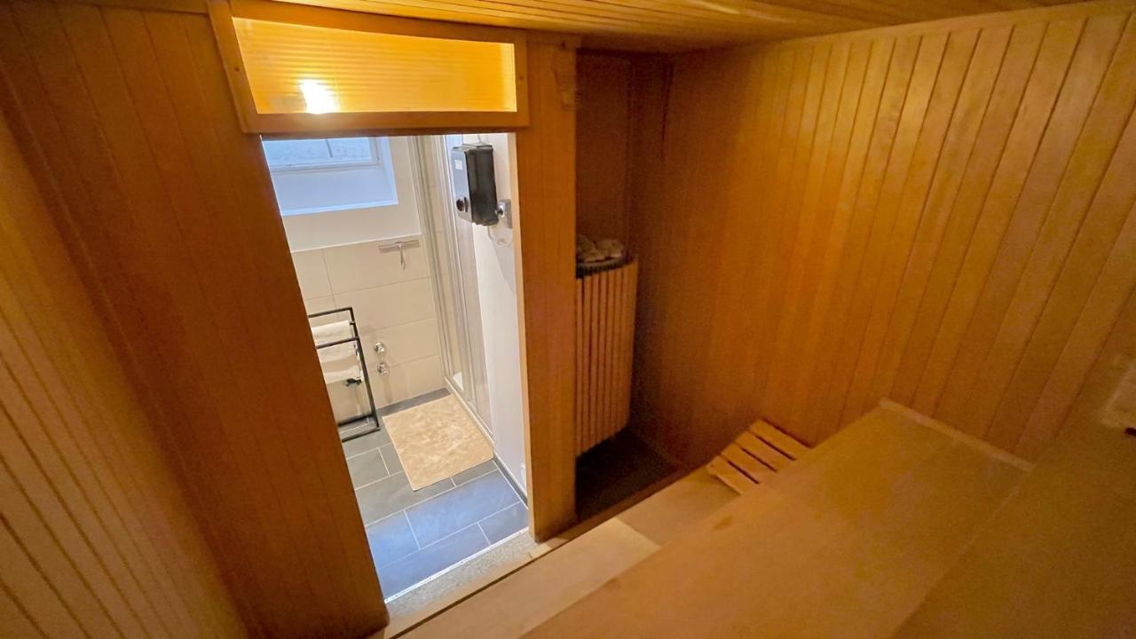 Large Holiday Apartment With Sauna, Terrace, Garden And Open Fireplace Lenggries Bagian luar foto